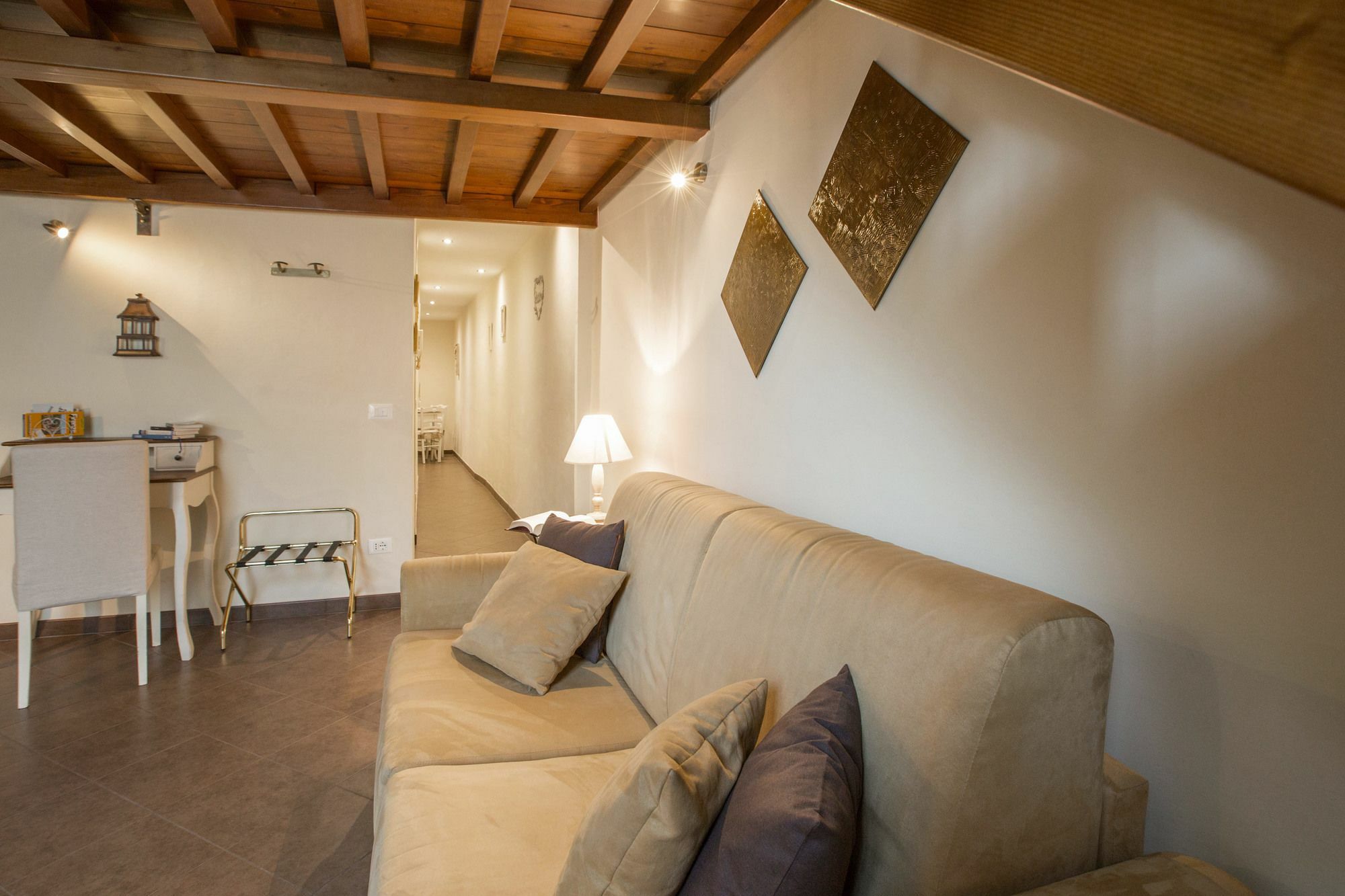 Charming Suite Cavour Heart Of Флоренция Экстерьер фото