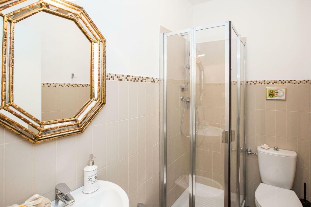 Charming Suite Cavour Heart Of Флоренция Экстерьер фото