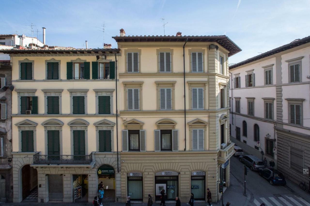 Charming Suite Cavour Heart Of Флоренция Экстерьер фото